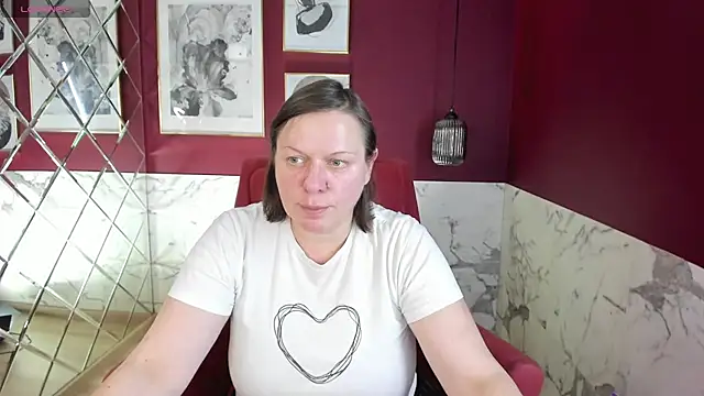 Snapshot of KellyPerfection chatting on March 2025 01:29:01 PM KellyPerfection online show from March 2025 01:29:01 PM