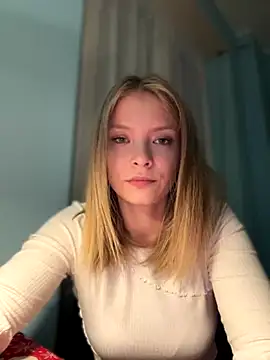 AnastasiaAniess online show from December 2024 05:48:02 PM