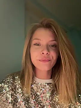 AnastasiaAniess online show from December 2024 07:32:02 PM