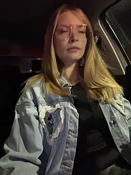 AnastasiaAniess online show from October 2025 09:38:02 PM