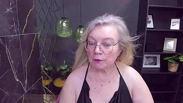 NataliMellow online show from December 2024 01:17:01 PM