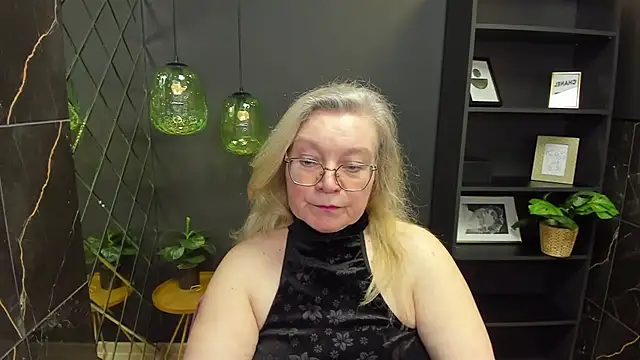 NataliMellow online show from December 2024 01:16:02 PM