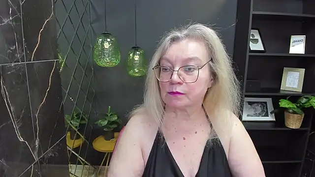 NataliMellow online show from December 2024 01:11:02 PM