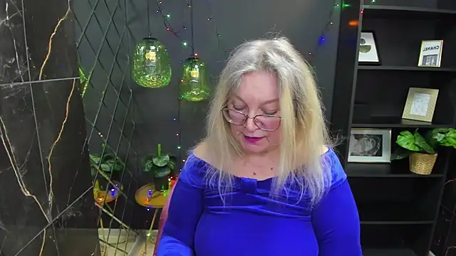 NataliMellow online show from December 2024 07:42:02 PM