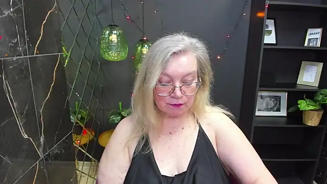 NataliMellow online show from January 2025 04:22:01 PM