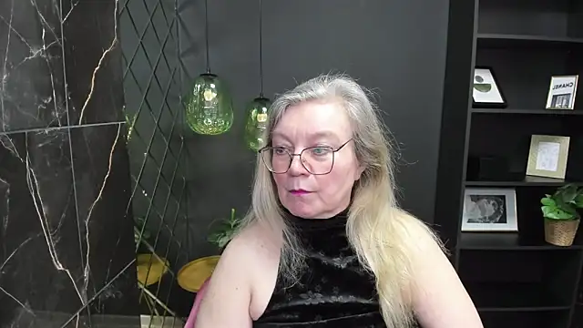 NataliMellow online show from February 2025 01:17:02 PM