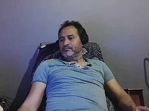 Snapshot of dantehot2020 chatting on January 2025 12:38:01 AM dantehot2020 online show from January 2025 12:38:01 AM
