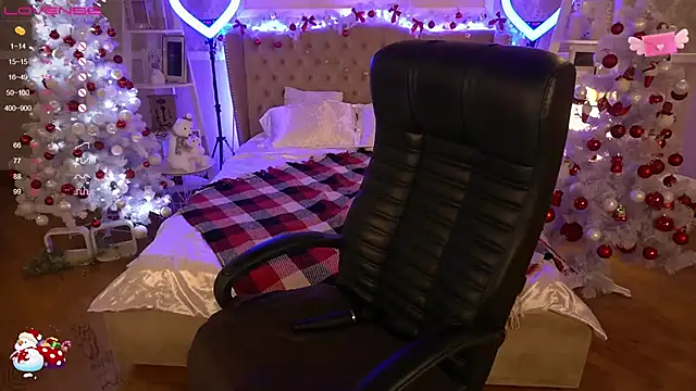 FoxyShy online show from December 2024 12:55:02 PM