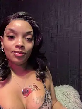 Rakiyahcharms online show from November 2025 01:38:02 AM