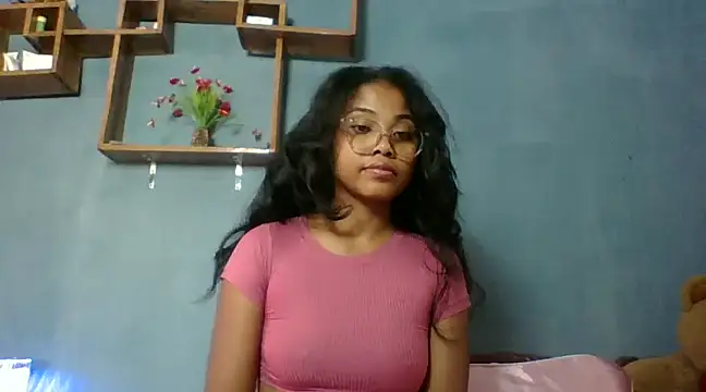 naya86 online show from February 2025 06:28:01 AM