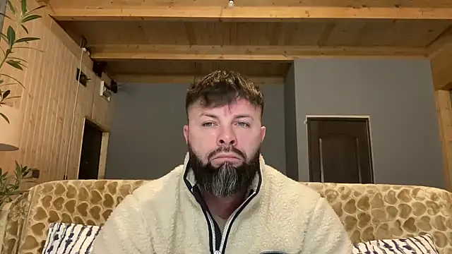 Snapshot of AlphaSparks chatting on November 2025 03:51:02 AM AlphaSparks online show from November 2025 03:51:02 AM