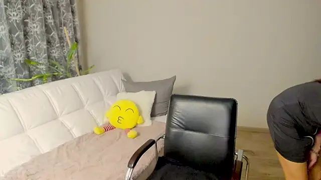 Snapshot of Fritha chatting on March 2025 07:44:02 PM Fritha online show from March 2025 07:44:02 PM