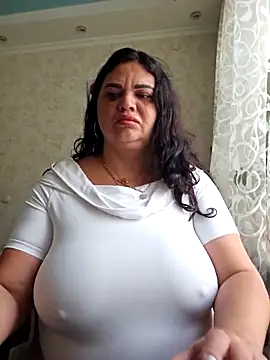 Snapshot of littleRikka chatting on November 2025 08:36:02 AM littleRikka online show from November 2025 08:36:02 AM