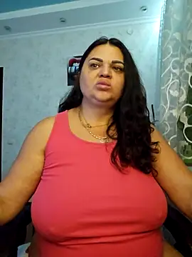 Snapshot of littleRikka chatting on November 2025 08:42:02 PM littleRikka online show from November 2025 08:42:02 PM