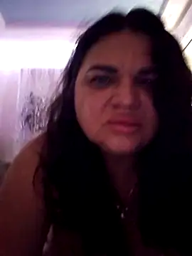 Snapshot of littleRikka chatting on November 2025 09:13:02 PM littleRikka online show from November 2025 09:13:02 PM