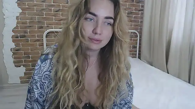 xxkristinaxx online show from February 2025 11:17:02 AM