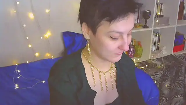 Snapshot of MartaBounty chatting on December 2024 10:15:02 PM MartaBounty online show from December 2024 10:15:02 PM