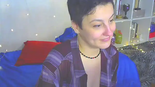 Snapshot of MartaBounty chatting on December 2024 02:44:02 AM MartaBounty online show from December 2024 02:44:02 AM