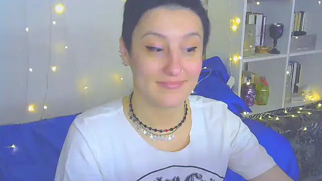 Snapshot of MartaBounty chatting on December 2024 11:06:02 PM MartaBounty online show from December 2024 11:06:02 PM