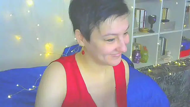 Snapshot of MartaBounty chatting on January 2025 08:35:01 PM MartaBounty online show from January 2025 08:35:01 PM