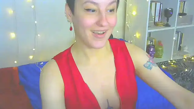 Snapshot of MartaBounty chatting on January 2025 11:38:02 PM MartaBounty online show from January 2025 11:38:02 PM