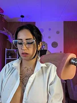 Tattooed spittingdoll online show from November 2025 12:43:01 AM