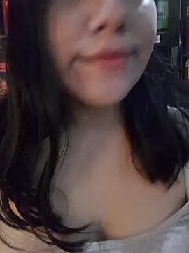 Snapshot of Kalani_Engel chatting on October 2025 03:12:02 AM Kalani Engel online show from October 2025 03:12:02 AM