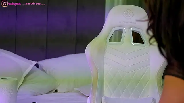 Snapshot of perfectt33n chatting on October 2025 05:08:02 PM perfectt33n online show from October 2025 05:08:02 PM