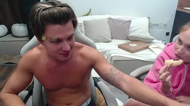 Snapshot of Sunny-Girl1 chatting on October 2025 05:33:02 PM Sunny-Girl1 online show from October 2025 05:33:02 PM