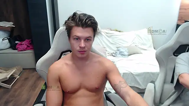 Snapshot of Sunny-Girl1 chatting on October 2025 05:39:02 AM Sunny-Girl1 online show from October 2025 05:39:02 AM