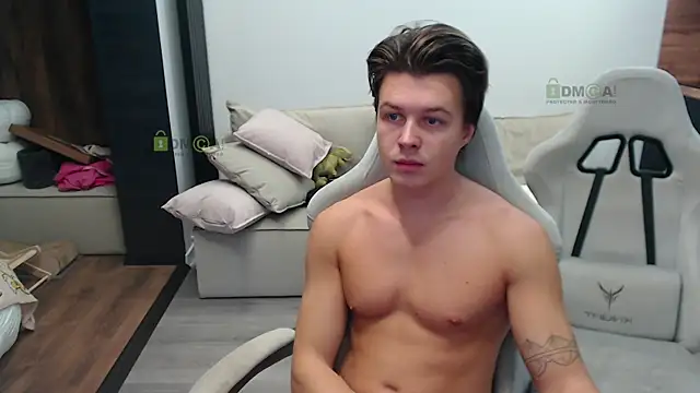 Snapshot of Sunny-Girl1 chatting on October 2025 06:32:01 AM Sunny-Girl1 online show from October 2025 06:32:01 AM