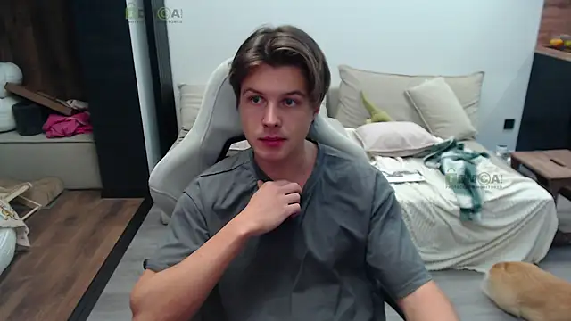 Snapshot of Sunny-Girl1 chatting on October 2025 06:48:01 PM Sunny-Girl1 online show from October 2025 06:48:01 PM