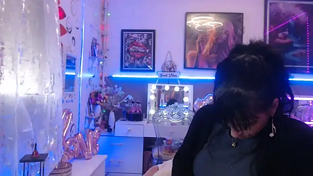 misscectito13 online show from February 2025 01:35:02 PM