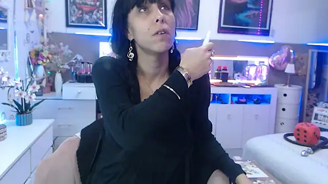 misscectito13 online show from February 2025 01:53:02 PM