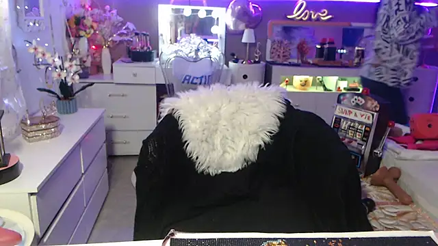 misscectito13 online show from February 2025 11:30:01 AM