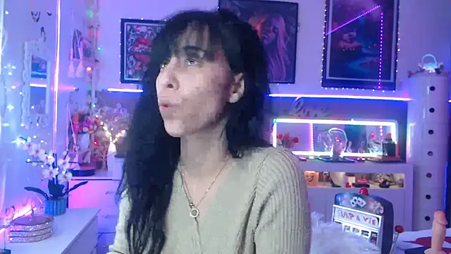 misscectito13 online show from February 2025 02:32:01 PM
