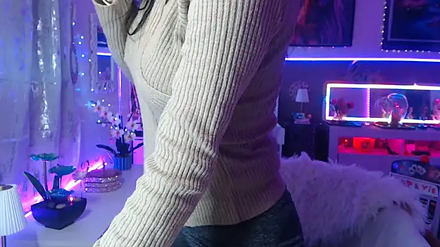misscectito13 online show from February 2025 05:36:02 PM