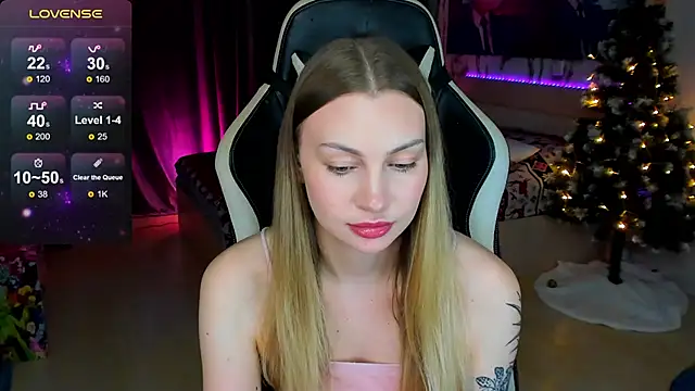 BiMolly online show from December 2025 01:21:02 AM