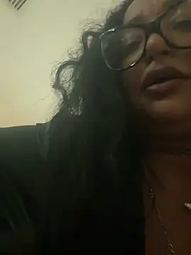 PichyPrettyPussy online show from November 2025 04:08:01 PM