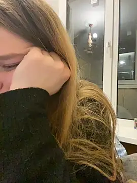 Snapshot of -MimmiLissa- chatting on November 2025 10:52:01 PM -MimmiLissa- online show from November 2025 10:52:01 PM