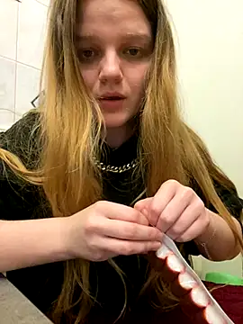 Snapshot of -MimmiLissa- chatting on November 2025 08:58:01 PM -MimmiLissa- online show from November 2025 08:58:01 PM