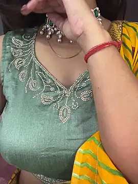 Snapshot of DesiZoya chatting on September 2025 10:48:02 PM DesiZoya online show from September 2025 10:48:02 PM