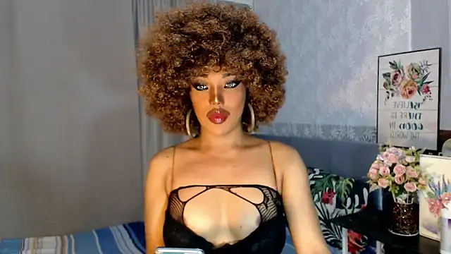 trixxielicious online show from December 2024 09:06:02 AM