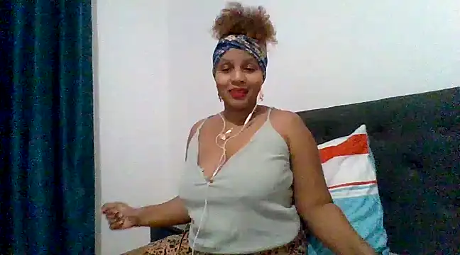 Snapshot of Nathyjess195 chatting on December 2024 08:57:02 PM Nathyjess195 online show from December 2024 08:57:02 PM