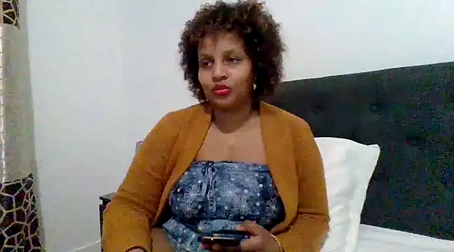 Snapshot of Nathyjess195 chatting on January 2025 10:16:02 AM Nathyjess195 online show from January 2025 10:16:02 AM