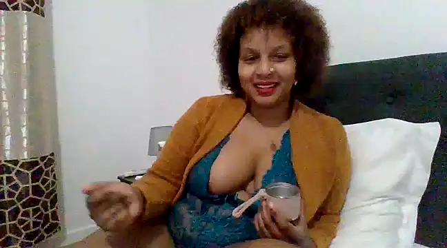 Snapshot of Nathyjess195 chatting on January 2025 07:50:01 AM Nathyjess195 online show from January 2025 07:50:01 AM