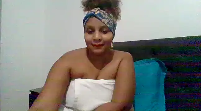 Snapshot of Nathyjess195 chatting on February 2025 05:20:01 AM Nathyjess195 online show from February 2025 05:20:01 AM