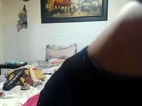 Snapshot of RobertaHott chatting on October 2025 08:41:01 PM RobertaHott online show from October 2025 08:41:01 PM