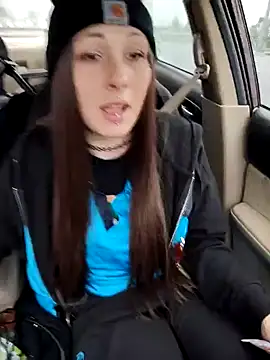 Snapshot of Babii_Nova chatting on December 2024 06:05:01 PM Babii Nova online show from December 2024 06:05:01 PM