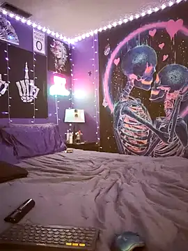 Snapshot of Babii_Nova chatting on January 2025 12:27:02 PM Babii Nova online show from January 2025 12:27:02 PM